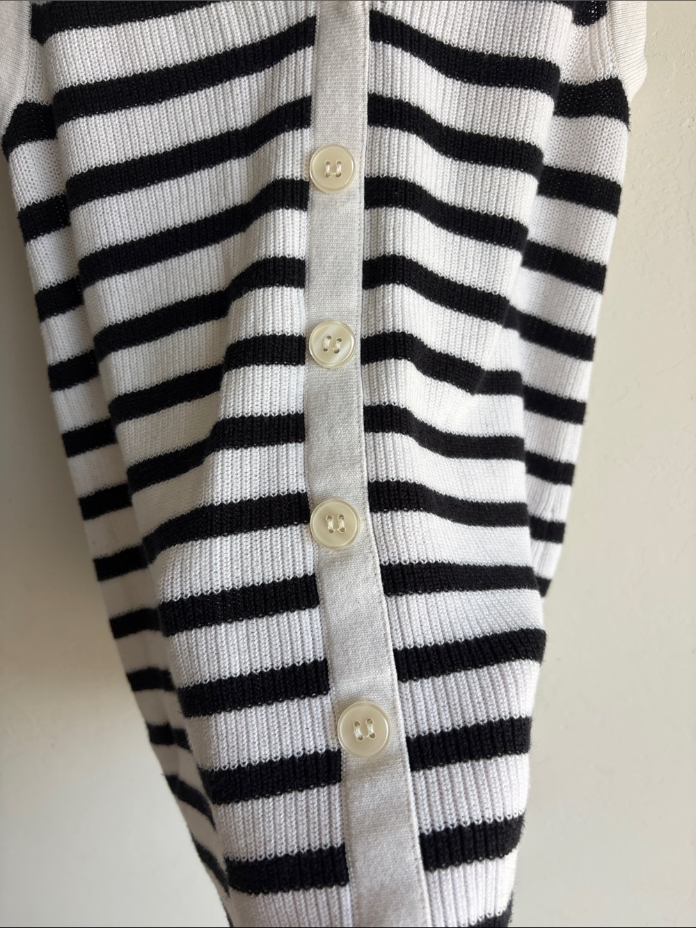 LOFT Black and White Striped Sleeveless Button-Front Top - Picture 4 of 6